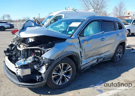 2016 Toyota Highlander Xle V6 from USA, damaged, VIN 5TDJKRFH4GS278097